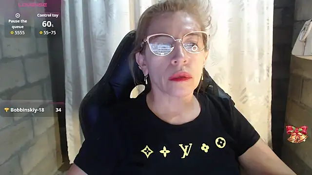 Chayla_RuizのライブXXXチャット