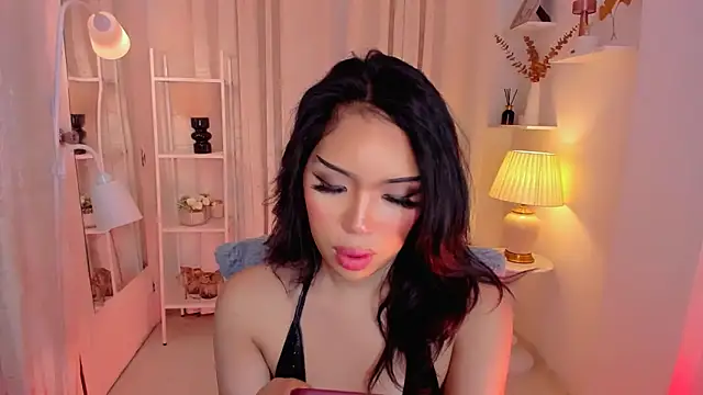 MS_LUNA Pertunjukan Webcam