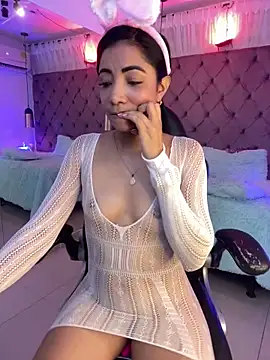 Онлайн чат XXX Auri__