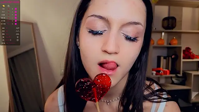 ClarissaMaheia: онлайн-секс-чат