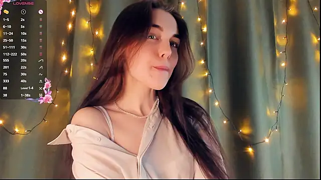 Chat +18 de MirnaTellado ao vivo