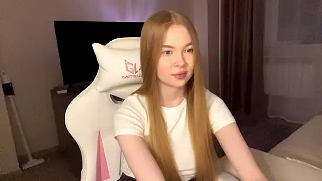 LumiSun Adlı Modelin Web Kamerası Şovu