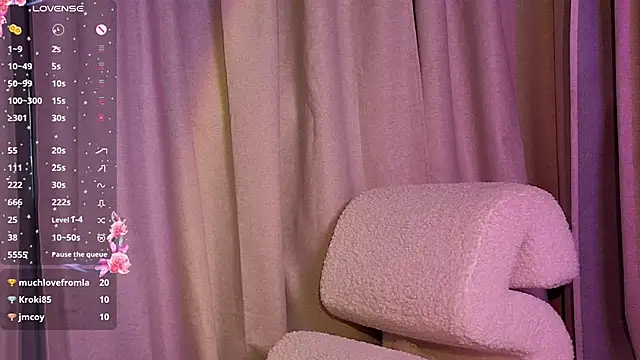 Онлайн чат XXX NicoleLuxe