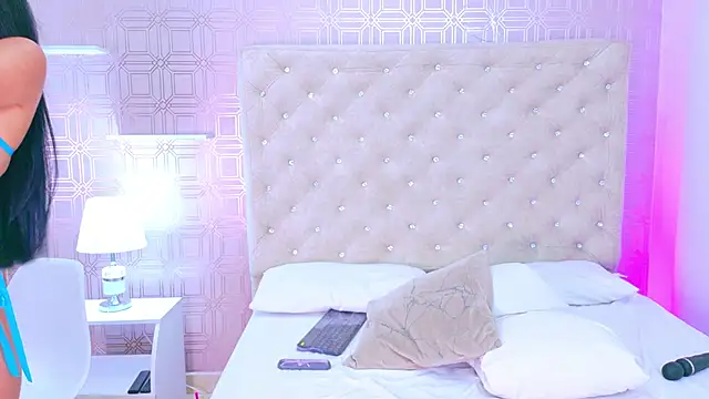 Mia-Monroe 라이브 XXX 채팅