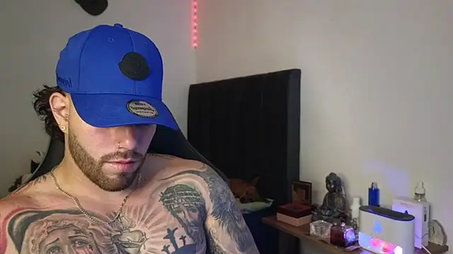 Ades_Lowe ওয়েবক্যাম শো