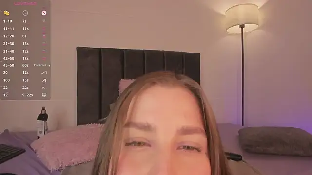 LynnSam_'s Live XXX Chat