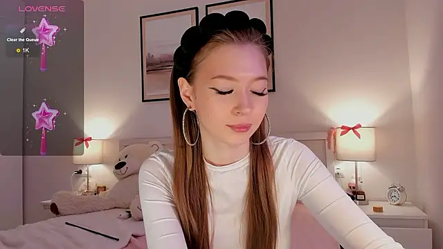 diana_nier's Live XXX Chat