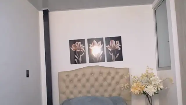 pinky_f00x 라이브 XXX 채팅