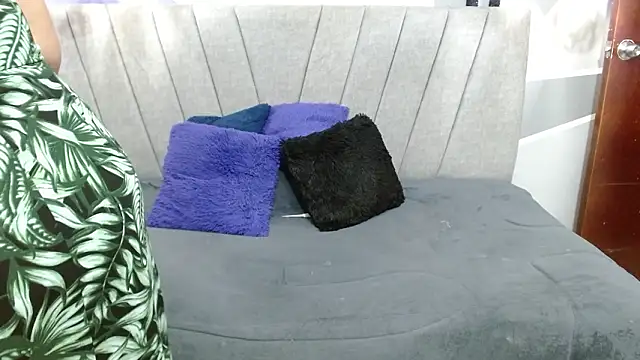 luna_merien Live XXX chat