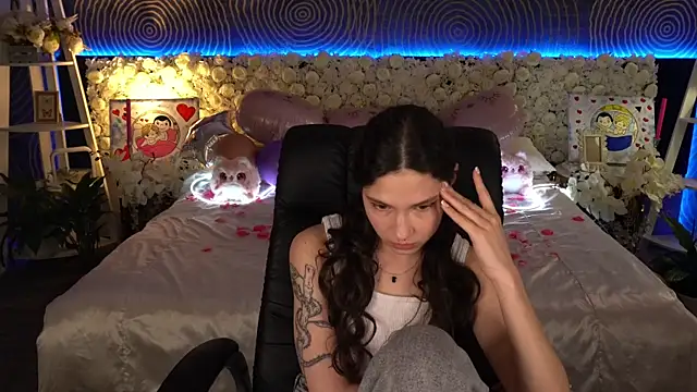 BabyFlowerr's Live XXX Chat