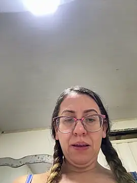 miss_hanna07 Adlı Modelin Canlı XXX Sohbeti