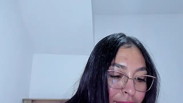 Chat XXX en directo de marywhitee__