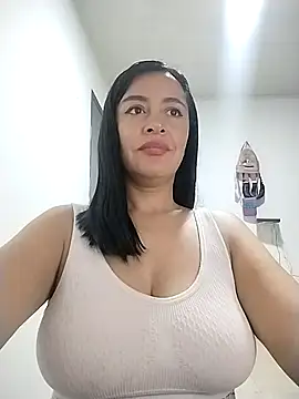 Živý XXX chat hailey85