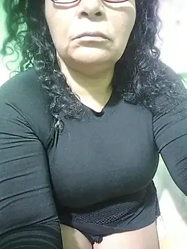 Chat +18 de Amarantha25 ao vivo