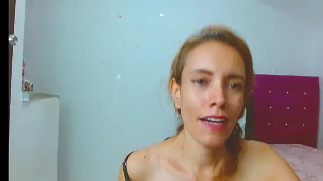 chantalsemenova1: онлайн-секс-чат