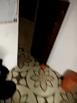 Simone_Miller Adlı Modelin Canlı XXX Sohbeti