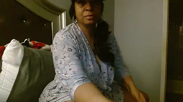 MSweetLindaParks Live XXX Chat