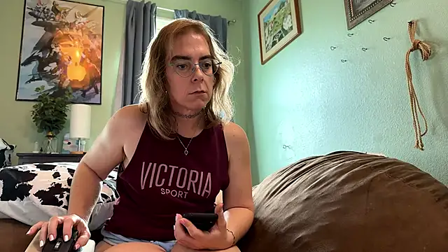 MirandaFlowers' Webcam Show