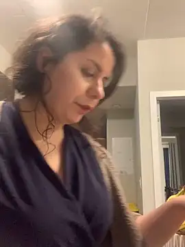 holyeroticssのライブXXXチャット