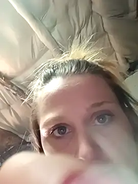 Queen2454 Live XXX-chat