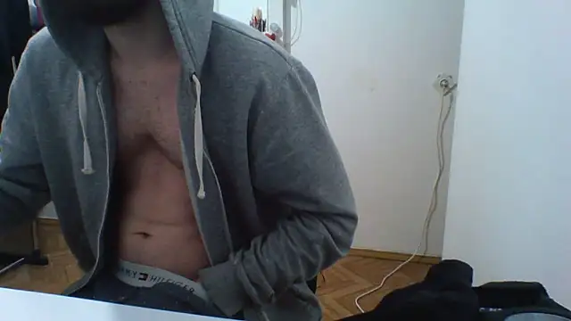 Pokazy przed kamerką – KaelNox