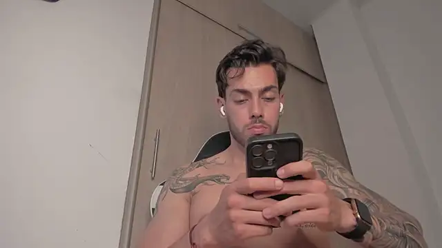 Axel__Blaze Webcamshow