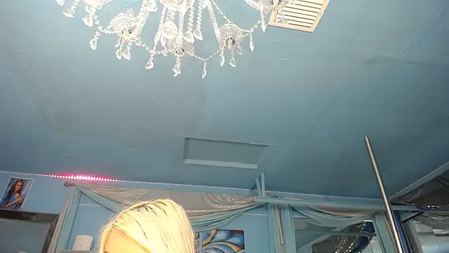 ADRIANNA_FOX 라이브 XXX 채팅