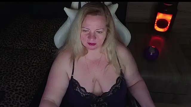 MolligSpielle 라이브 XXX 채팅