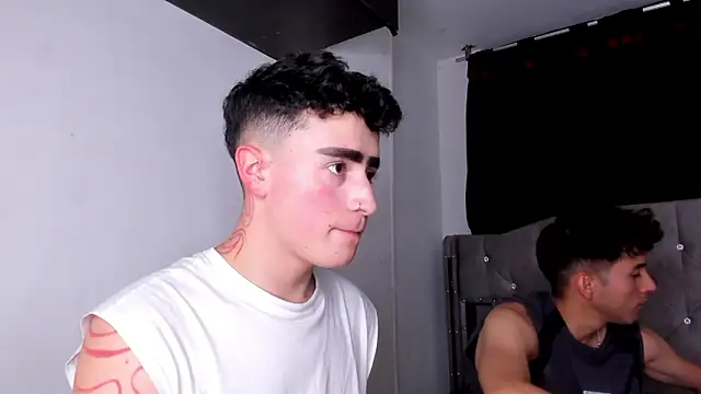 Вебкам-шоу naughtysalomon__