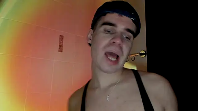 DanieleBrunome Adlı Modelin Canlı XXX Sohbeti