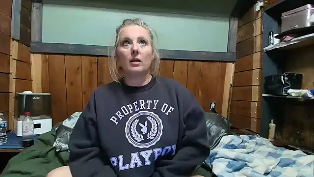 lisaxlovexxx Adlı Modelin Canlı XXX Sohbeti