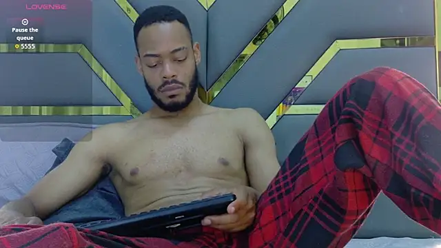 دردشة Oliver_bigblack_cock الجنسية المباشرة