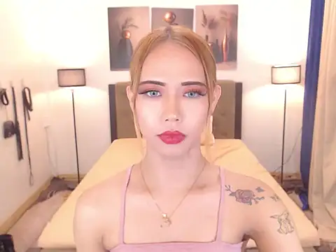 PreciousAmore Pertunjukan Webcam