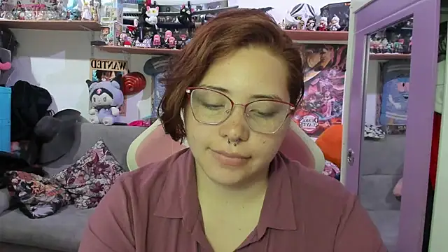 soficammy: онлайн-секс-чат