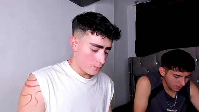 naughtysalomon__ Show Webcam