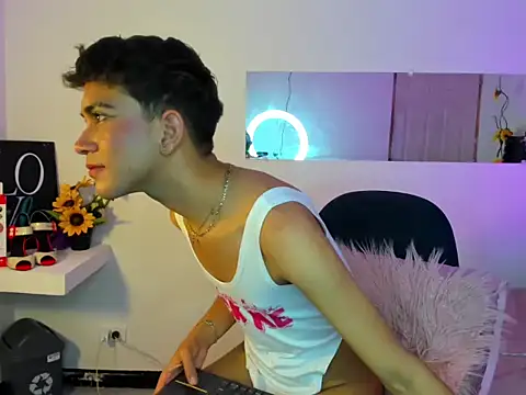 Ailanys_MillerのライブXXXチャット