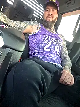 Beardedtattoodn Live XXX chat