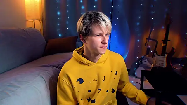 Breston_Sweet Adlı Modelin Canlı XXX Sohbeti