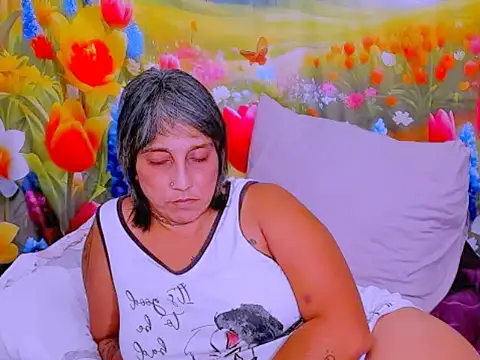 indianroxy 即時 XXX 聊天