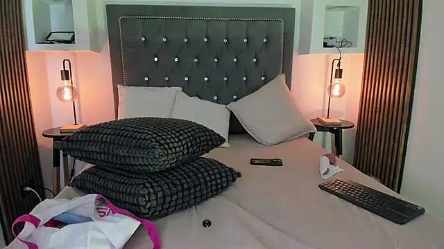 Tomy_Rox লাইভ XXX চ্যাট