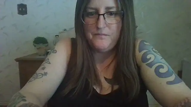 Chat XXX en directo de Madeline_Beau