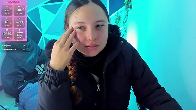 Živý XXX chat little_emma0