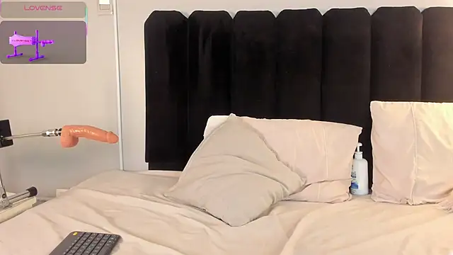 Chatroom XXX en direct de Amaranoir-