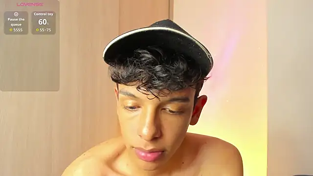 Maxfrost1 – Live XXX-chat