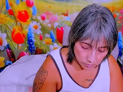 Czat XXX na żywo – indianroxy