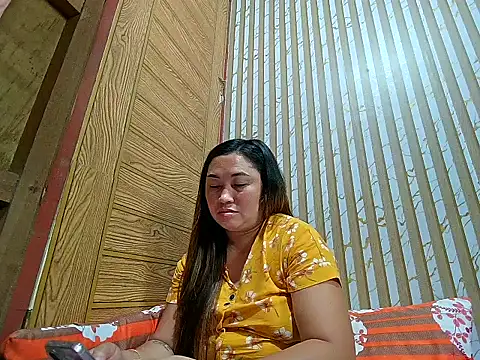 Chat XXX en directo de Simple_Asian