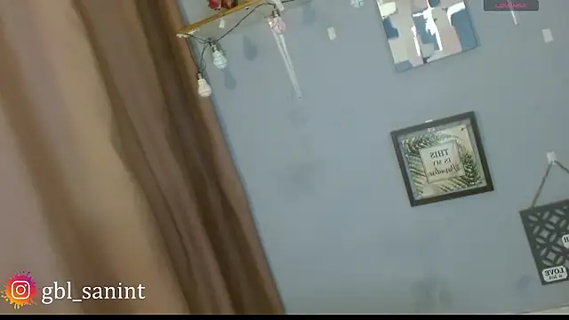 gaby_sant 即時 XXX 聊天