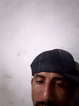 Chat +18 de Tu_ChicoMalo22CM ao vivo