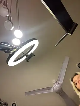 BUBUQUEEN Live XXX-Chat