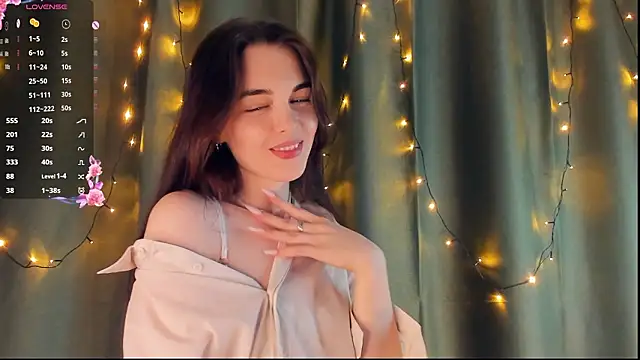 MirnaTellado Chat XXX in diretta